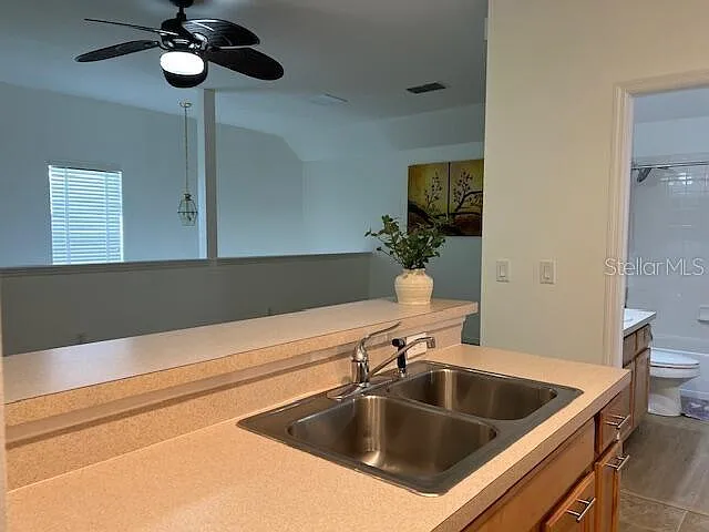 947 Spring Park Loop #B — Photo 9