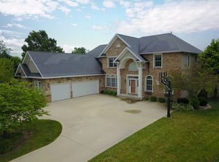 4201 Curtis Meadow Dr, Champaign, IL