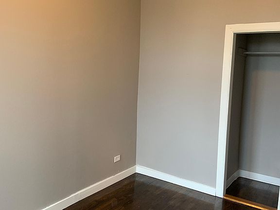 5th image of 3235 W Flournoy St #3