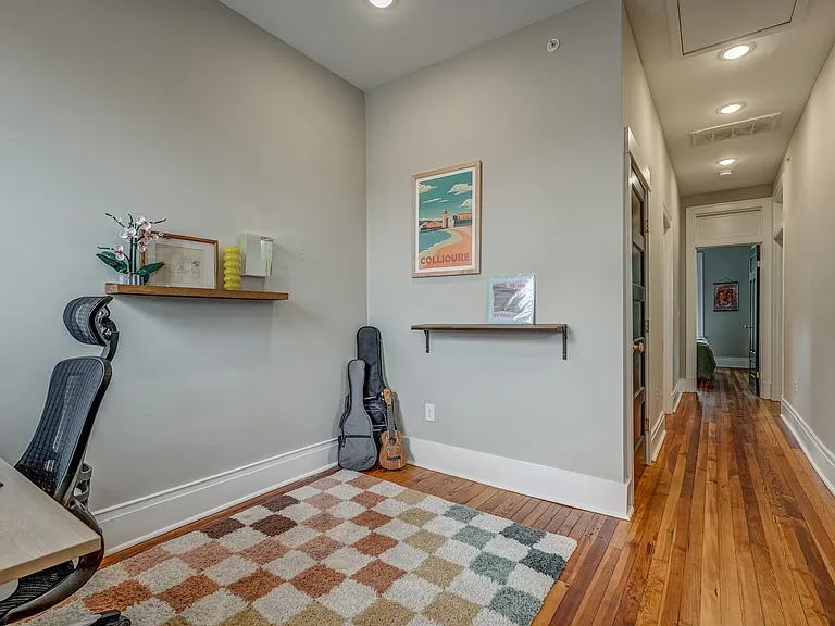 425 N Arthur Ashe Blvd #G — Photo 15