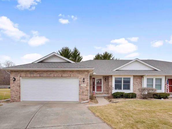 712 Dogwood Ct SW, Demotte, IN 46310