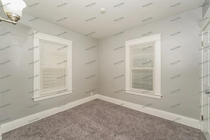 9003 Kempton Ave — Photo 11
