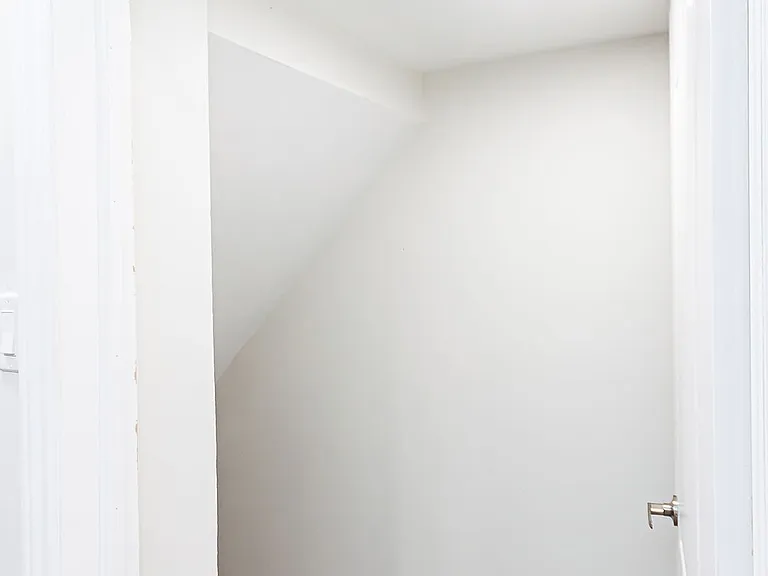 33 Durness Ave #BASEMENT — Photo 20