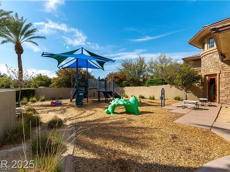 9494 Green Vineyard Ave — Photo 5