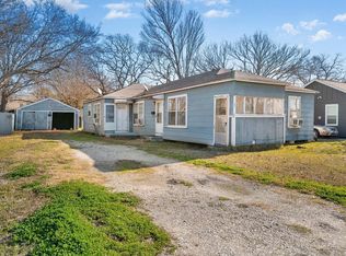 307 S Kansas St, La Porte, TX 77571