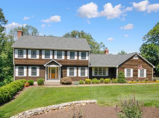 56 Summer View Dr, Monroe, CT 06468