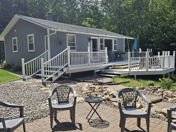 8412 Mast Dr, Minocqua, WI 54548