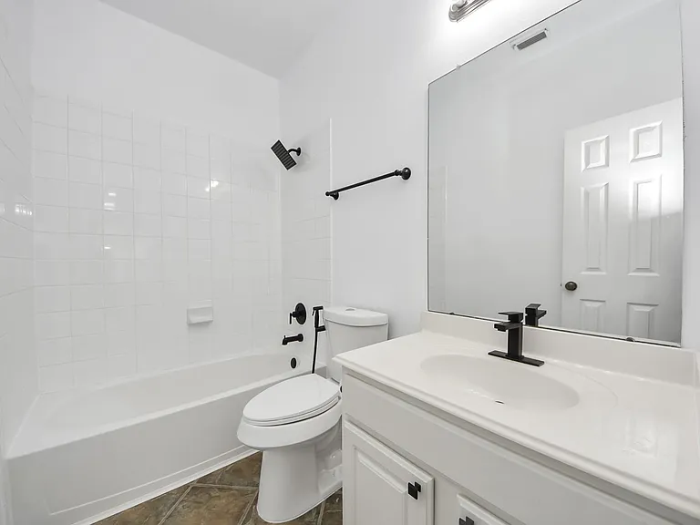 7330 Jacobs Well Dr — Photo 8