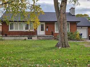 113 Stafford Rd FLOOR 1, Toronto, ON M2R1V5