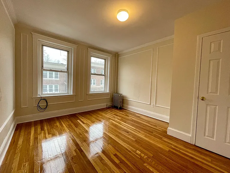16 Vinal St #8 — Photo 8