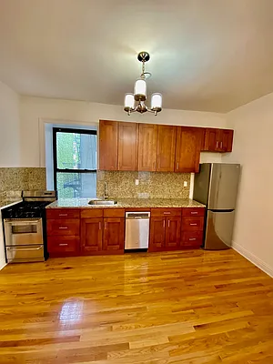 Rented by Douglas Elliman | media 14