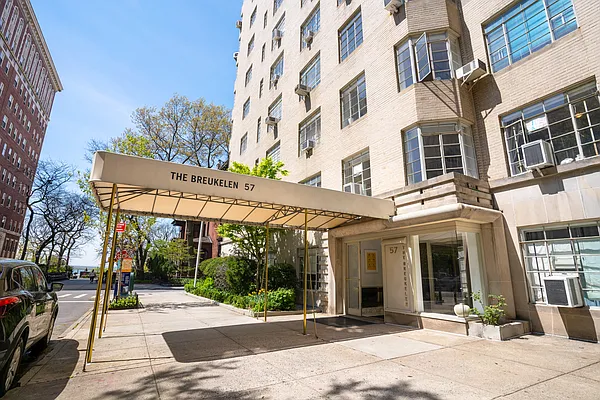 Sold by Compass | media 13