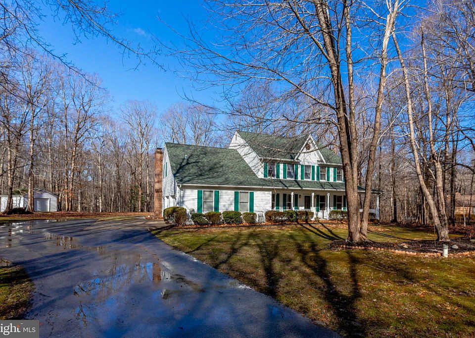 1st image of 9535 Hickory Acres Dr