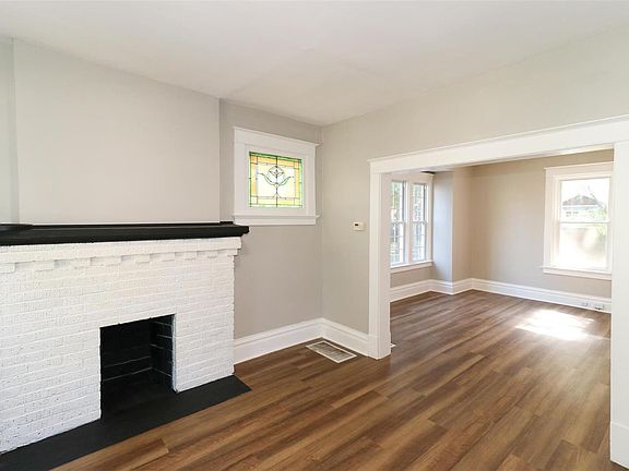 5th image of 8820 Windom Ave
