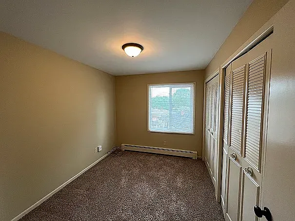 425 Shawmut Blvd NW — Photo 8