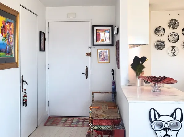 322 West 57th Street 30T image 3 of 12