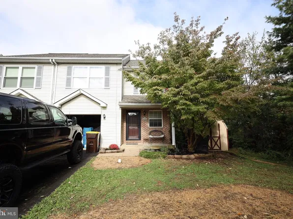 6196 Mountain Laurel Ct, Pipersville, PA 18947