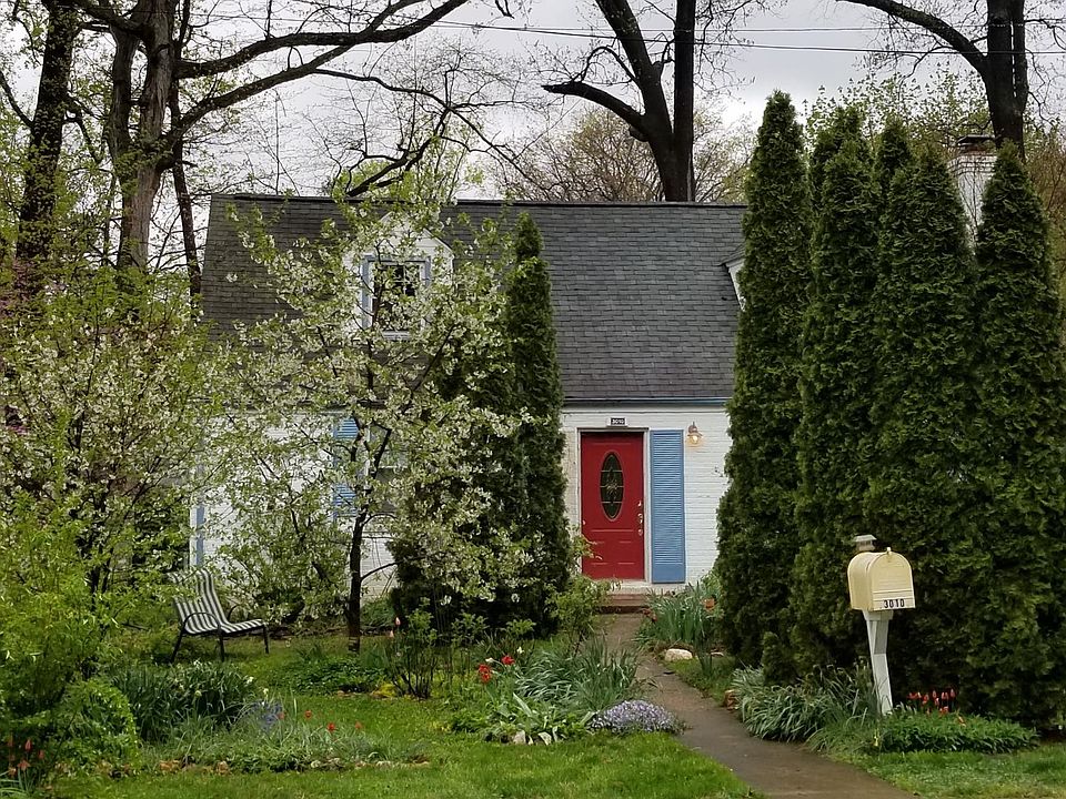 1st image of 3010 Woodlawn Ave