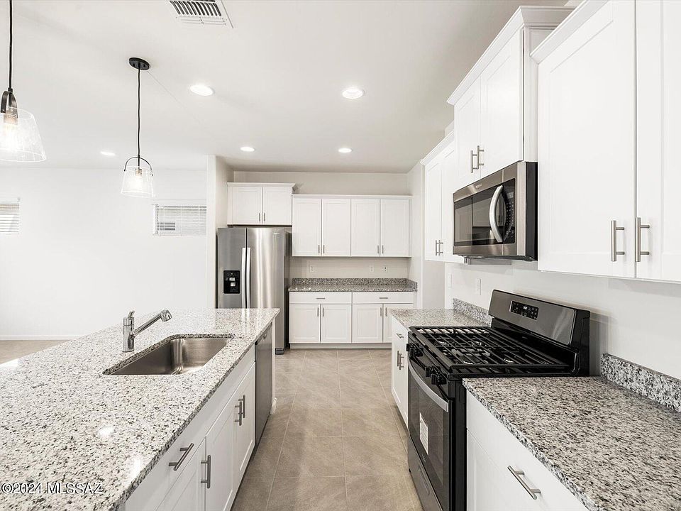1st image of 6957 W Jadewood Ln