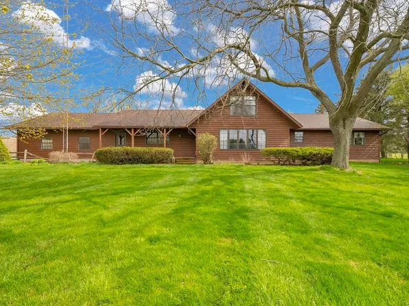 5800 Deckerville Rd, Deckerville, MI 48427