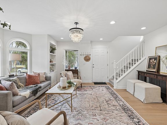 4th image of 1212 1st St NW