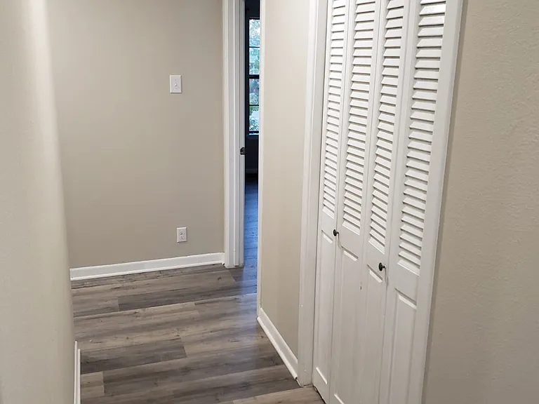 1421 Blanton Pl — Photo 13