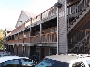 1712 Ohio St #I, Lawrence, KS 66044