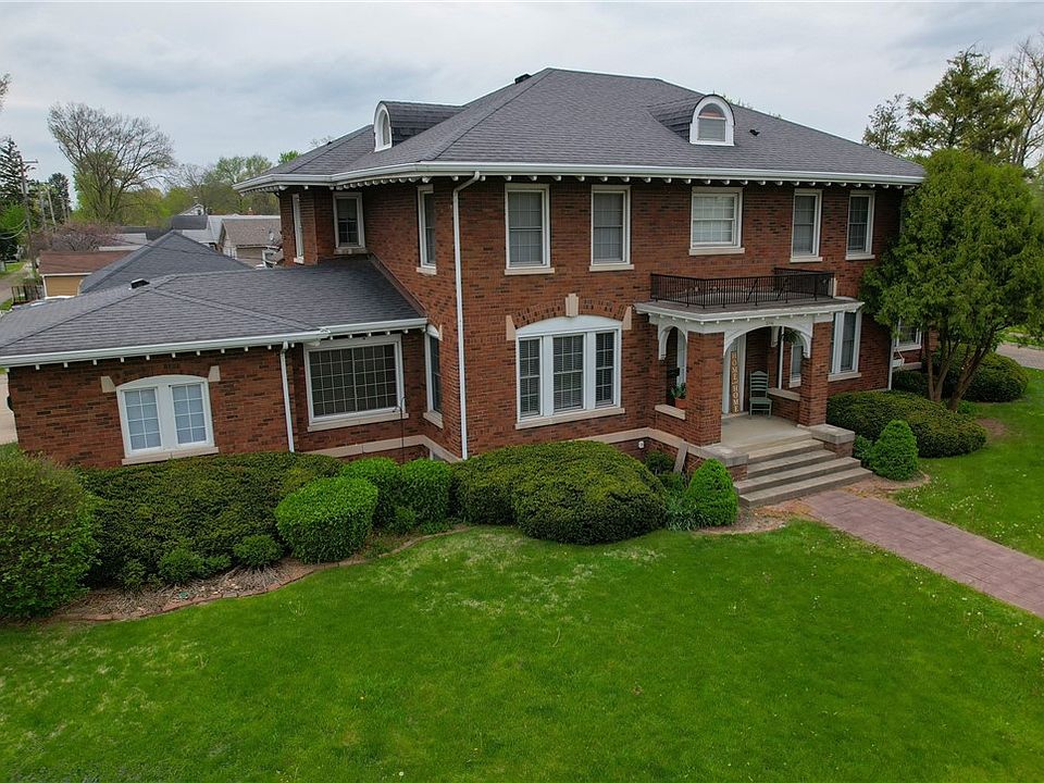 1st image of 1704 N Vermilion St