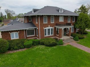 1704 N Vermilion St, Danville, IL