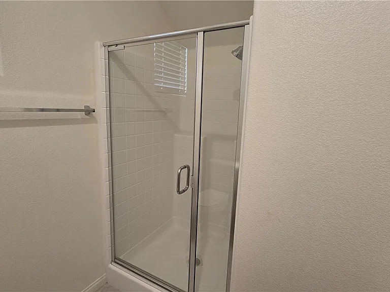 7647 Duran Harbor Ln — Photo 12