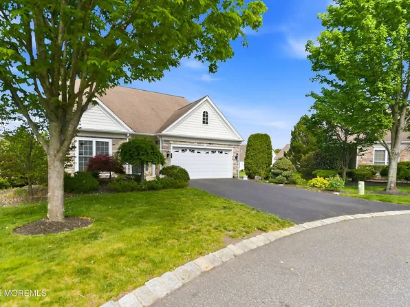 9 Nottingham Lane, Manchester, NJ 08759
