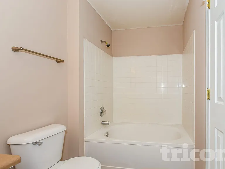 4902 Ozment Ridge Ct — Photo 10
