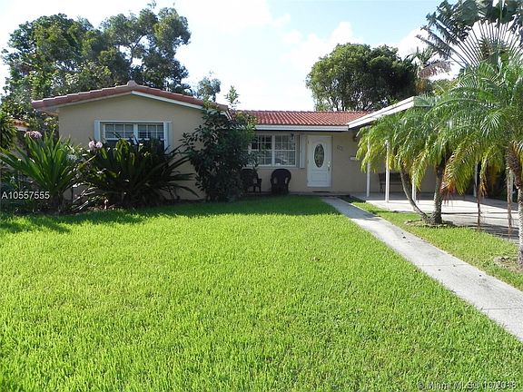 2nd image of 226 NE 2nd Pl