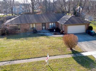 3075 Meridian Meadows Rd, Greenwood, IN 46142