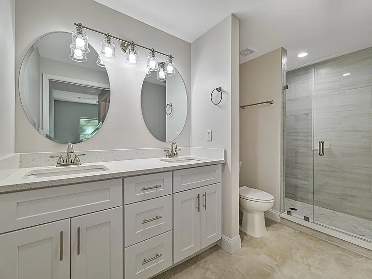 8555 Bernwood Cove Loop #110 — Photo 11