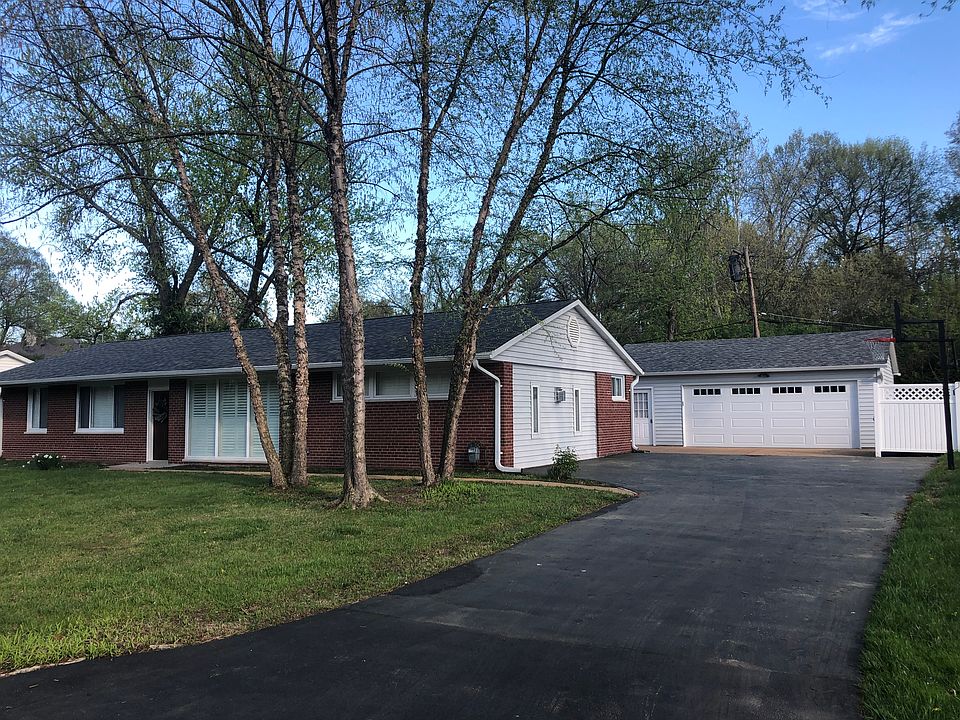 1st image of 10 Bon Price Ln