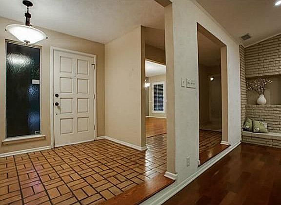 5th image of 4131 Flintridge Dr