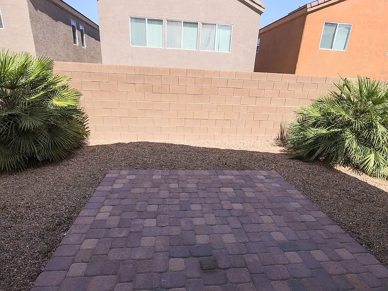 9440 Crimson Sky St — Photo 21