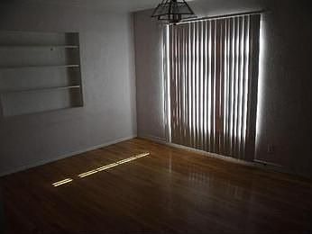 2nd image of 3345 Pierce Ave