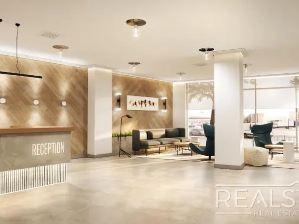 90-02 Queens Boulevard image 7 of 11