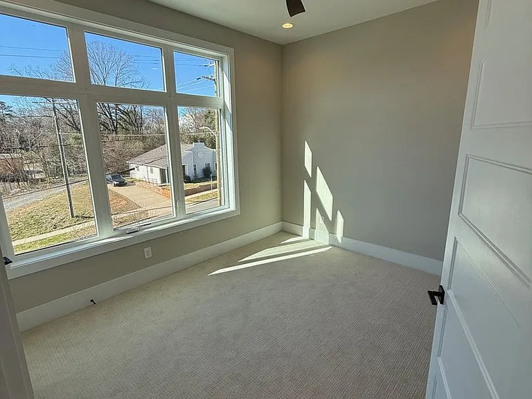 110 Frazier Ave — Photo 14