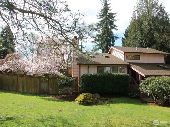 8129 NE 131st Street, Kirkland, WA 98034