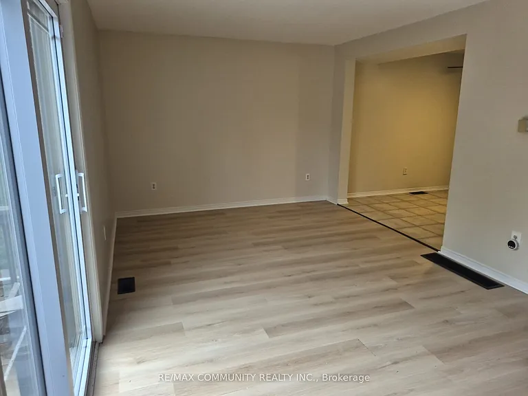 511 Admiral Dr W #65 — Photo 12