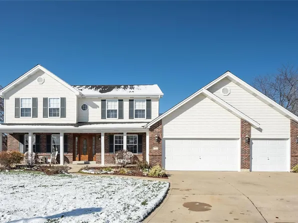 806 Birch Run Ct, Lake Saint Louis, MO 63367