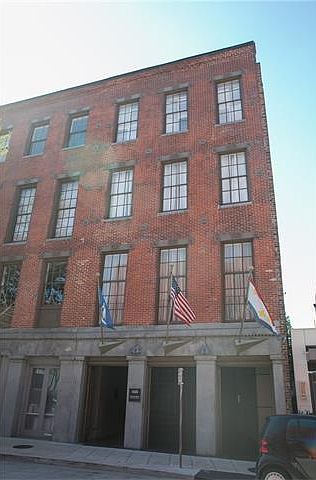 1st image of 448 Julia St APT 404