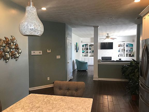 Open Floor Plan - Kit/Living