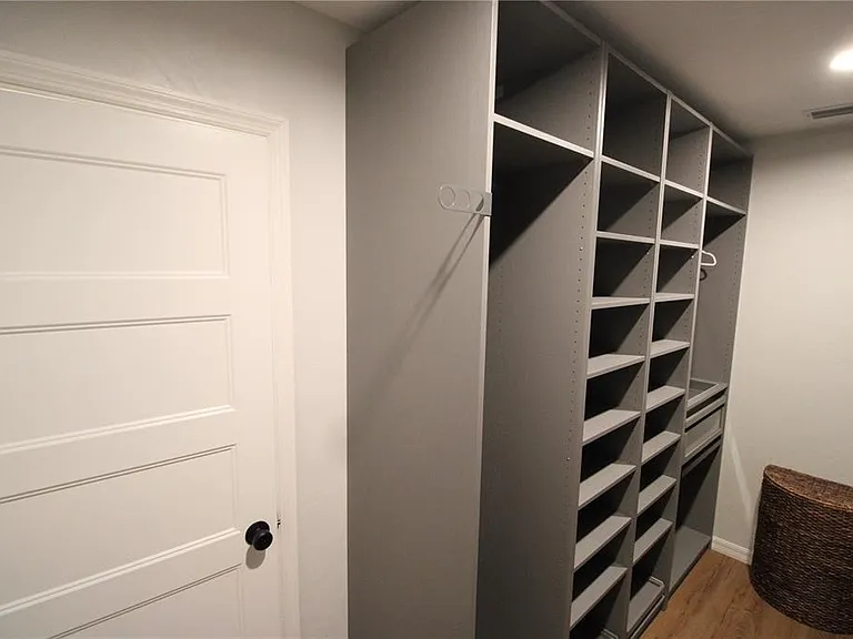 3745 SW 6th Pl — Photo 25