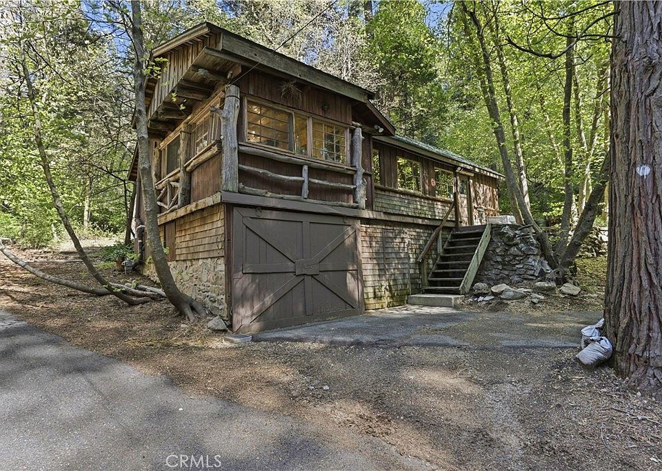 1st image of 815 Cottage Grove Rd