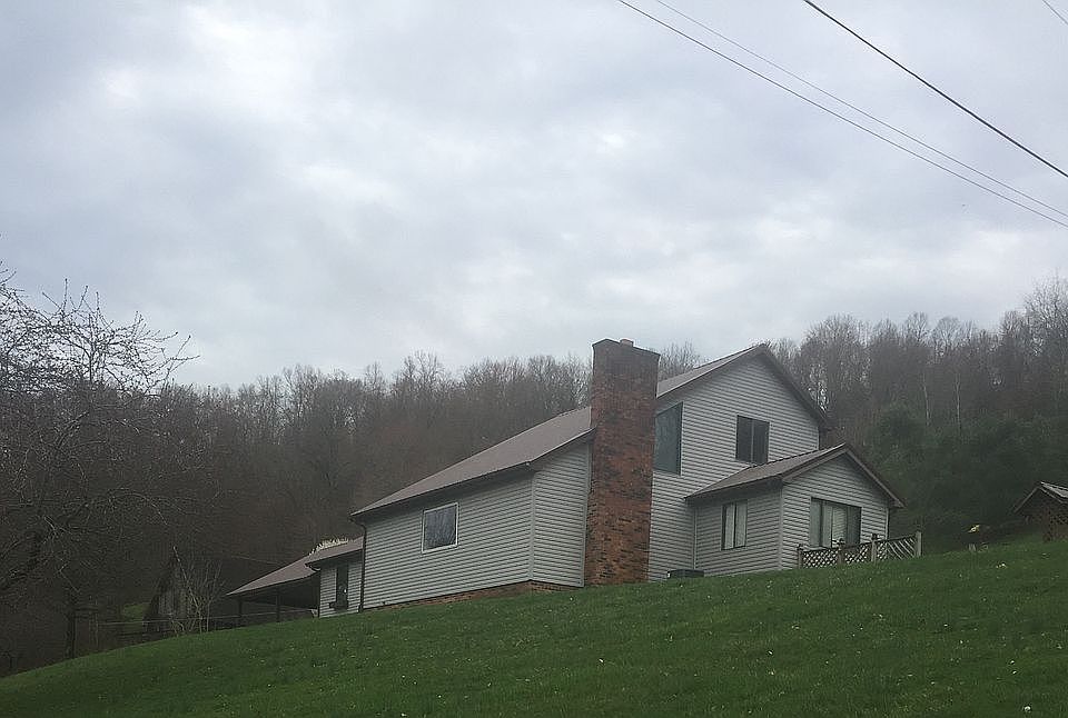 2nd image of 126 Hillside Dr