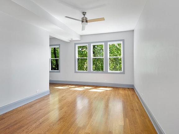 4th image of 1850 N Washtenaw Ave #2